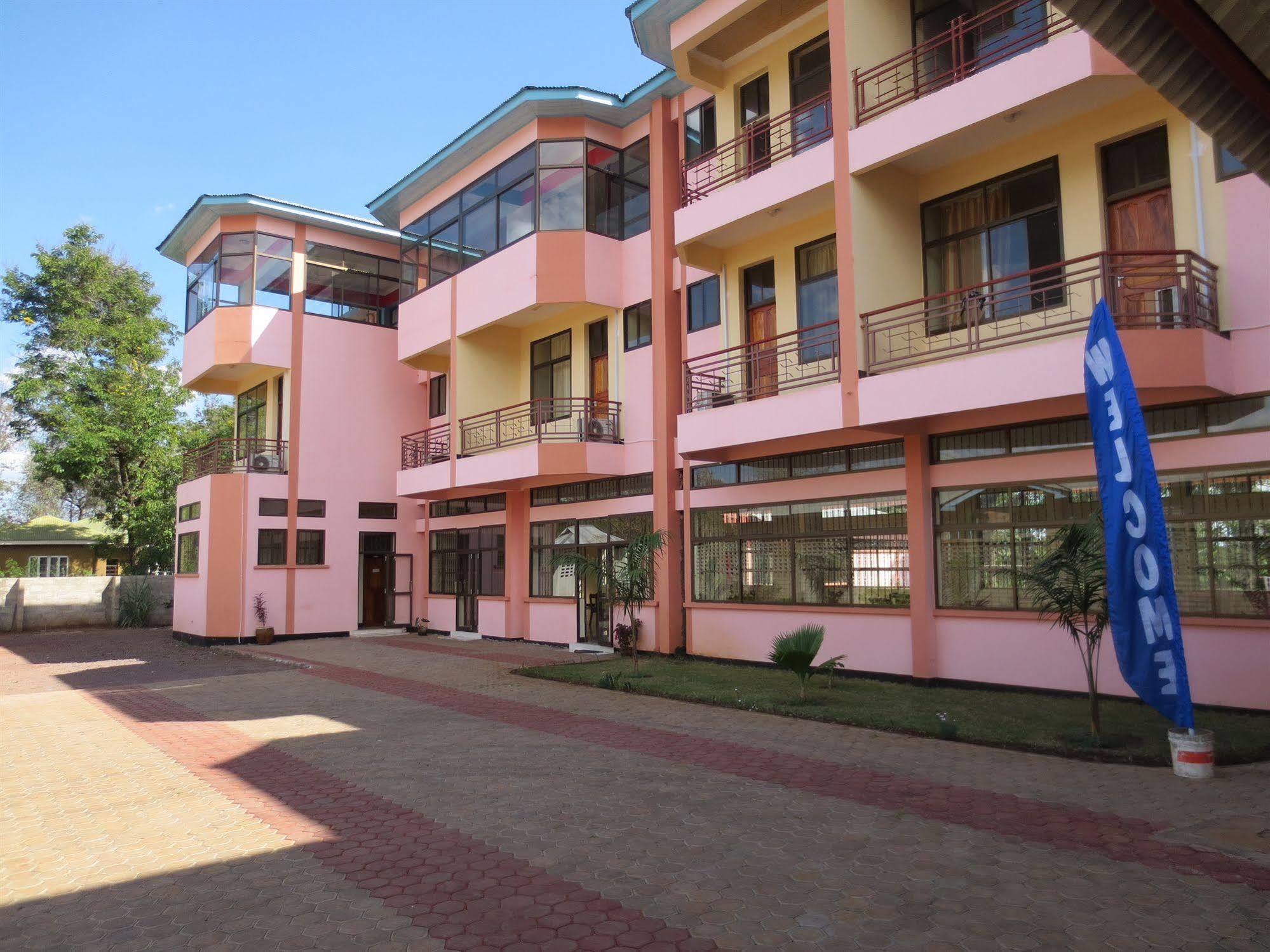 Stella Maris Lodge Моши Экстерьер фото